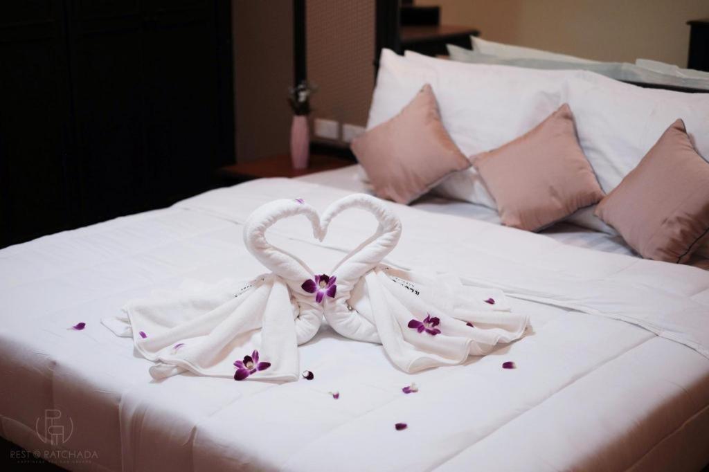 Rest@Ratchada Hotel Bangkok Dış mekan fotoğraf